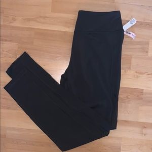 NWT ✨VS Sport Leggings